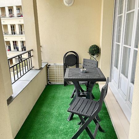 Logement Proche Disneyland, Val D'Europe, Et Paris ! Leilighet Serris Eksteriør bilde